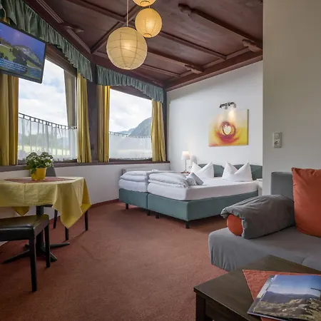 Restaurant Waldcafe Guest house Mayrhofen