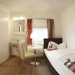 Restaurant Waldcafe Guest house