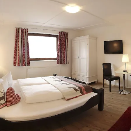 Restaurant Waldcafe 메이른호픈