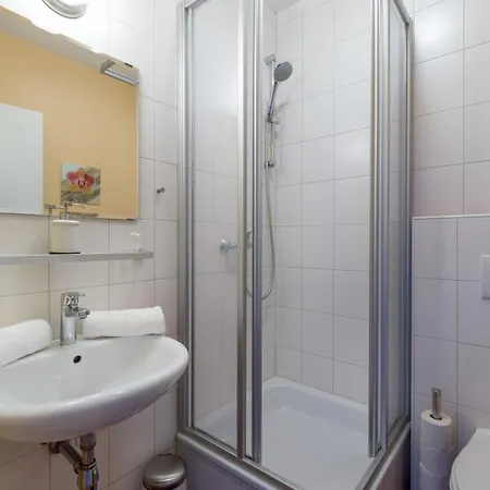 게스트하우스 Restaurant Waldcafe